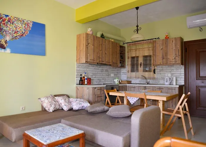 Andri House 아파트 마라티아스